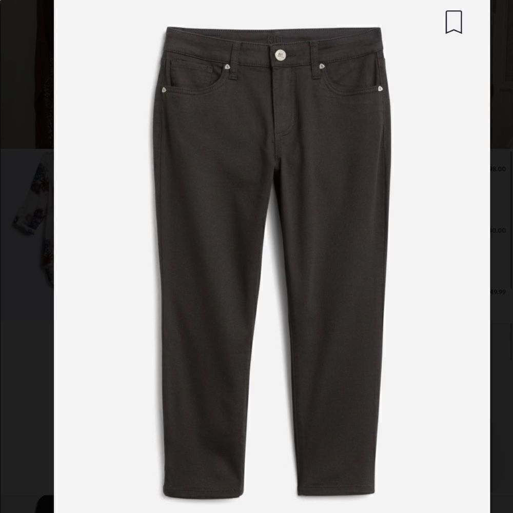 KUT FROM the Kloth Black Denim Cassandra split hem skinny Capri jean.